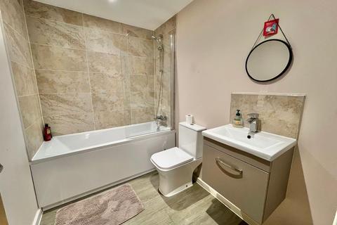 1 bedroom flat for sale, John William Street, Eccles, M30