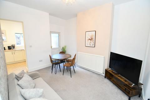 3 bedroom terraced house for sale, Weaste Lane, Salford, M5