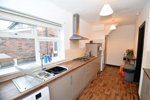 3 bedroom semi-detached house for sale, Oakland Avenue, Salford, M6