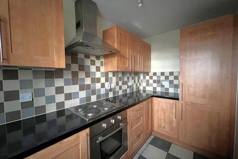 2 bedroom flat for sale, Ellesmere Green, Monton, M30