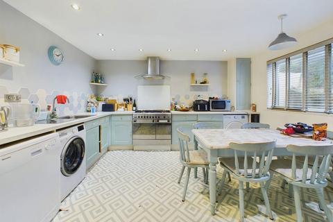 undefined, Church Street, Par PL24