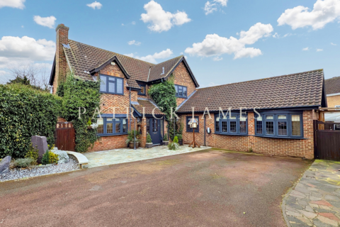 5 bedroom detached house for sale, Burnt Mills, Basildon