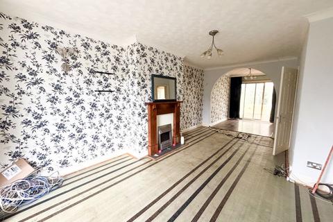 25 Ashridge Drive, Cleethorpes, DN35 9NN
