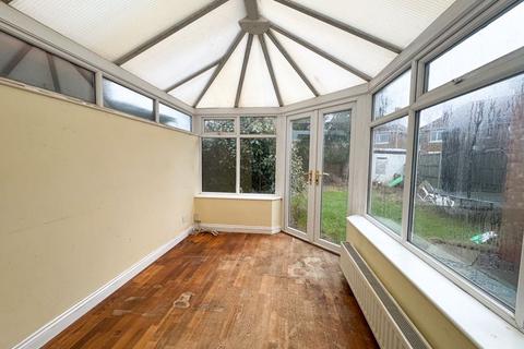 25 Ashridge Drive, Cleethorpes, DN35 9NN