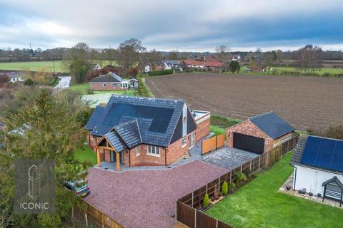 5 bedroom detached house for sale, Rectory Road, Tivetshall St Mary, Norwich