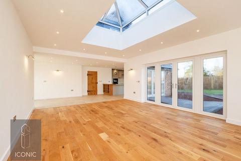 5 bedroom detached house for sale, Rectory Road, Tivetshall St Mary, Norwich