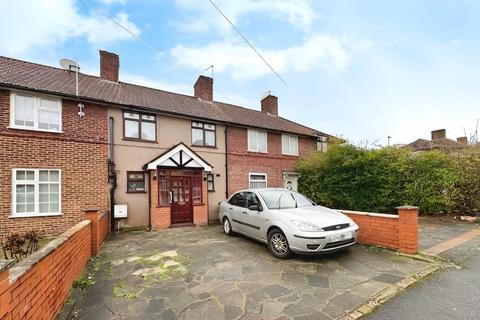 3 bedroom terraced house for sale, Briar Walk, Edgware