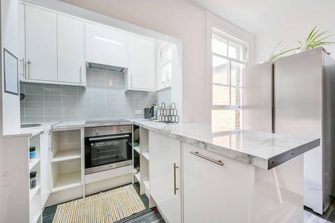 2 bedroom flat for sale, Sulgrave Road, Hammersmith, London, W6