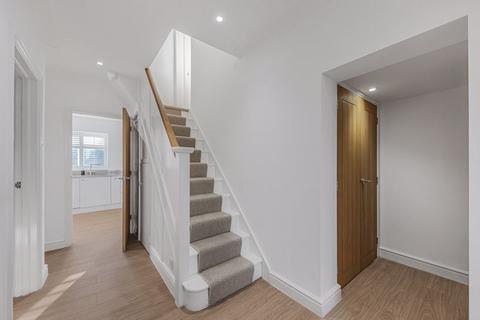 88 Bladindon Drive, Bexley, DA5 3BN