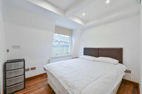 2 bedroom flat to rent, Cleveland Street, Fitzrovia, London, W1T