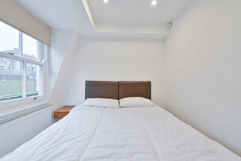 2 bedroom flat to rent, Cleveland Street, Fitzrovia, London, W1T