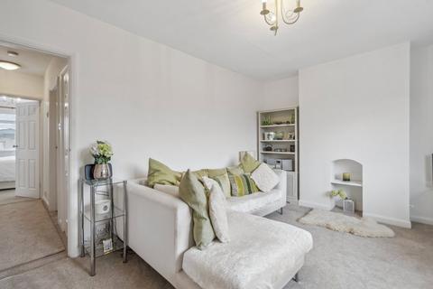 2 bedroom flat for sale, Lock Road, Buckinghamshire SL7