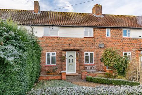 3 bedroom terraced house for sale, London Road, Welwyn