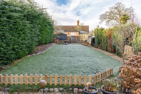 3 bedroom terraced house for sale, London Road, Welwyn