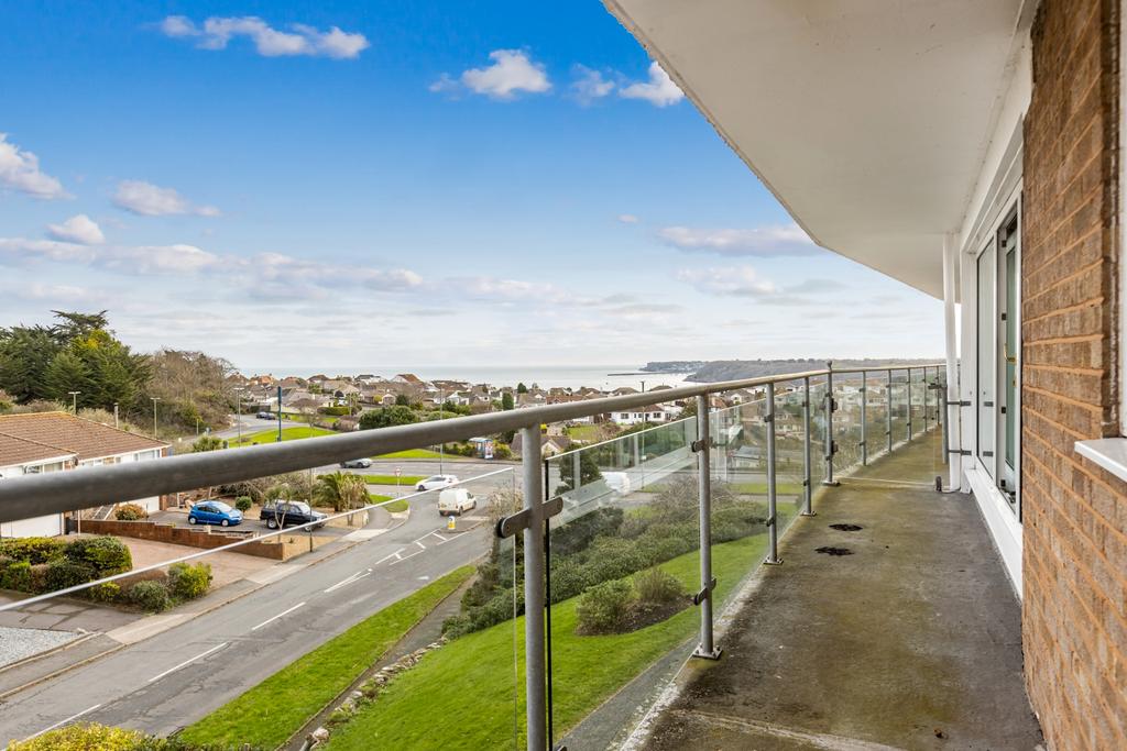 A08 - 1 A Silverbridge Close Paignton - 250113