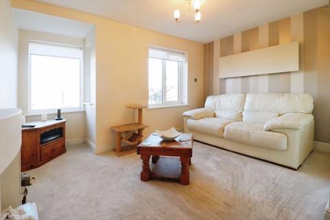 2 bedroom maisonette for sale, Maplin Park, Langley