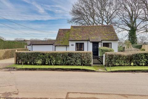 2 bedroom detached bungalow for sale, Chobham, Surrey