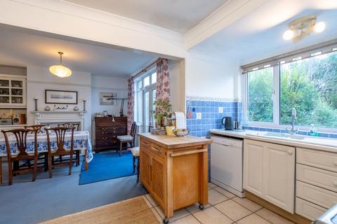 3 bedroom semi-detached house for sale, Broyle Road, Chichester