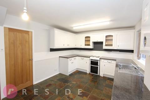 10 Beechfield Close, Rochdale, OL11 5QG