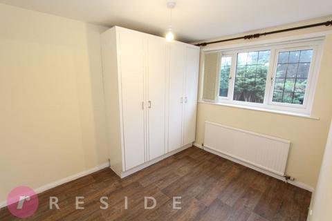 10 Beechfield Close, Rochdale, OL11 5QG