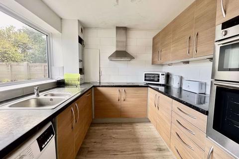 undefined, Salt Hill Close, Uxbridge, UB8