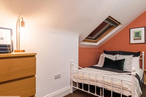 Room, Regent Street, CV1