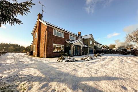 4 bedroom detached house for sale, Station Road, Congleton