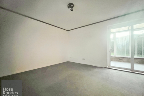 2 bedroom end of terrace house to rent, Jeals Lane, Sandown