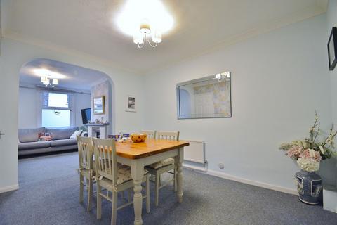 2 bedroom terraced house for sale, East Street, Thame