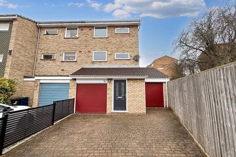 3 bedroom end of terrace house for sale, Robinson Road, High Wycombe HP13