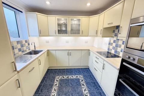 3 bedroom end of terrace house for sale, Robinson Road, High Wycombe HP13