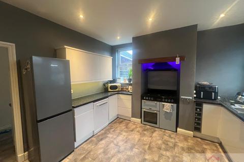 67 Buxton Road, Leek, ST13 6EG