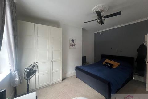 67 Buxton Road, Leek, ST13 6EG