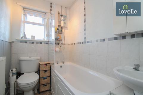 40 Clifton Road, Grimsby, DN34 4QN