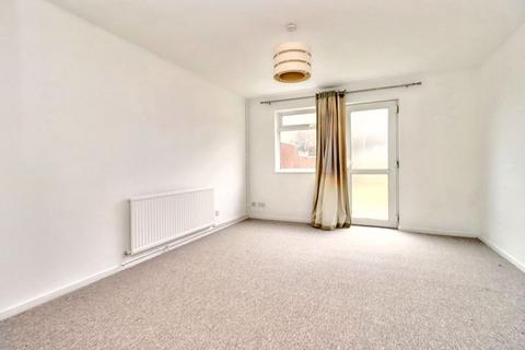 2 bedroom terraced house to rent, Baker Close, Clevedon