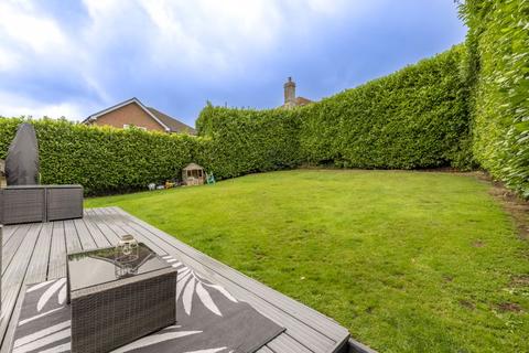5 bedroom detached house for sale, Queens Road, Crowborough