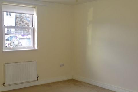 2 bedroom apartment to rent, Catchfrench Crescent, Liskeard PL14