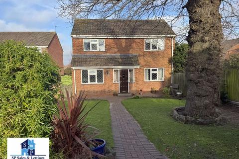 3 bedroom detached house for sale, Banbury Drive, Loughborough LE12