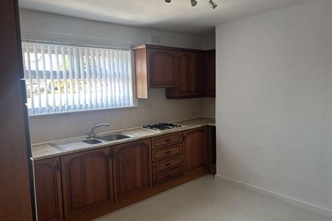 3 bedroom semi-detached house to rent, Festival Road, St. Helens WA11