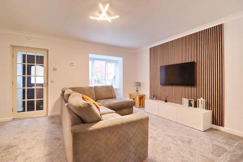 38 Border Brook Lane, Worsley, Manchester, M28 1XJ