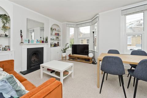 2 bedroom apartment for sale, London W6