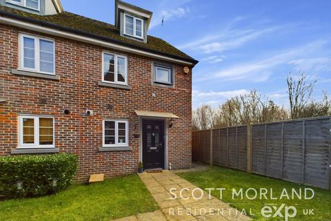 7 Englefield Way, Basingstoke, RG24 9SF