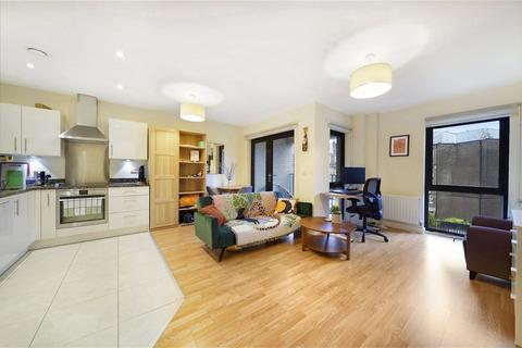 1 bedroom flat for sale, Newman Close, Willesden Green, London, NW10