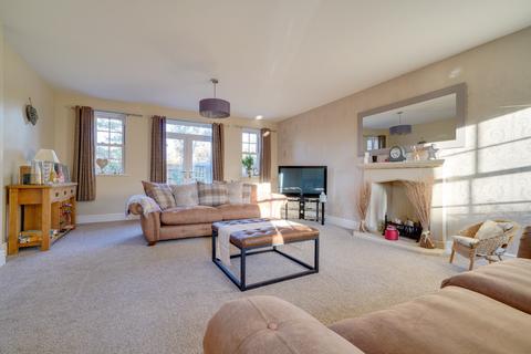 6 bedroom detached house for sale, The Oaks, Doddington, March, Cambridgeshire, PE15