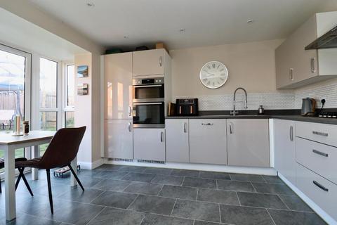 5 bedroom detached house for sale, Coalfield Grove, Aylesham, Canterbury, Kent, CT3 3FX