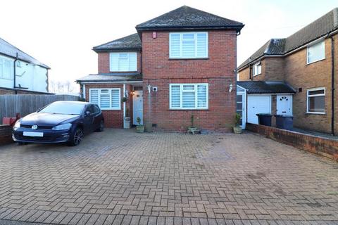 5 bedroom detached house for sale, Luton LU2