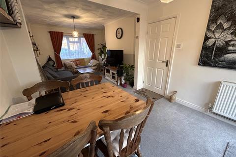 3 bedroom terraced house to rent, Dunster Close, Taunton, Somerset, TA2