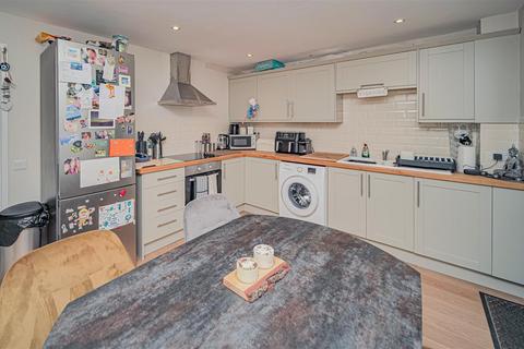 21 Beverley Close, Bowerhill, Melksham, SN12 6UA