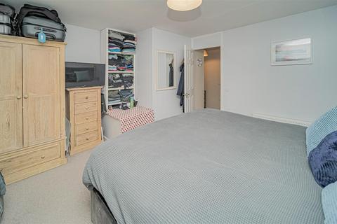 21 Beverley Close, Bowerhill, Melksham, SN12 6UA