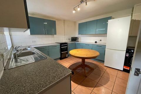 6 bedroom terraced house to rent - Ashgrove Road, Bristol BS7